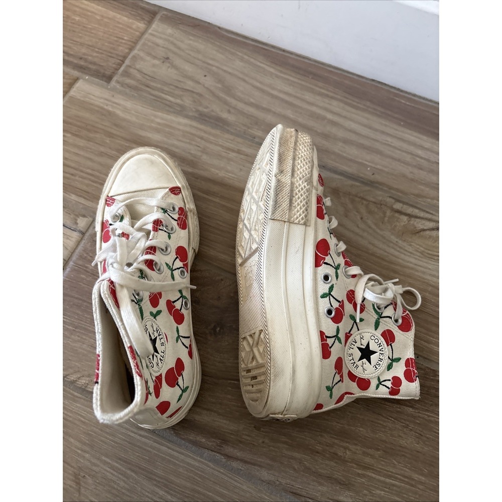 Converse Chuck Taylor AS Platform Cherries Shoe, Size 5 Women's - Picture 5 of 8